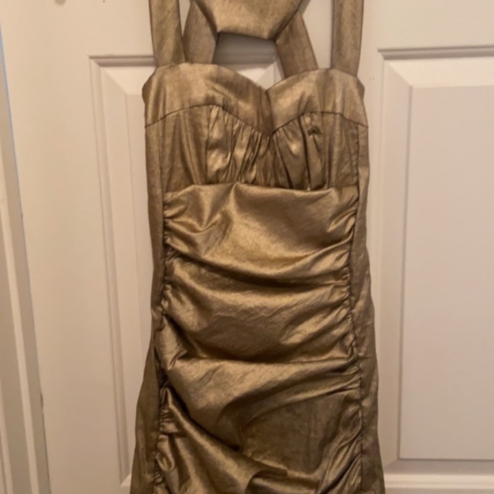 Dress Cache size 6 NWT